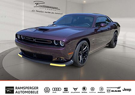 Dodge Challenger R/T 5.7 l V8