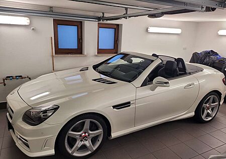 Mercedes-Benz SLK 350 (BlueEFFICIENCY) 7G-TRONIC