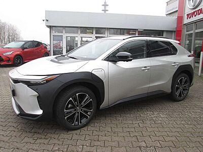 Toyota bZ4X Comfort- und Technik-Paket, Panorama-Glasdach