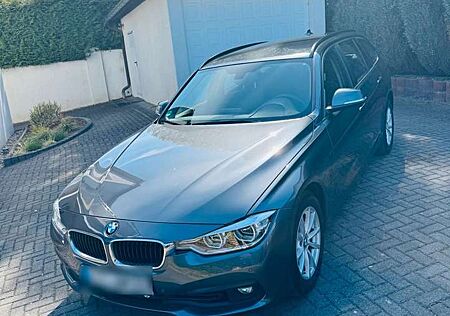 BMW 318i 318 Touring Aut.