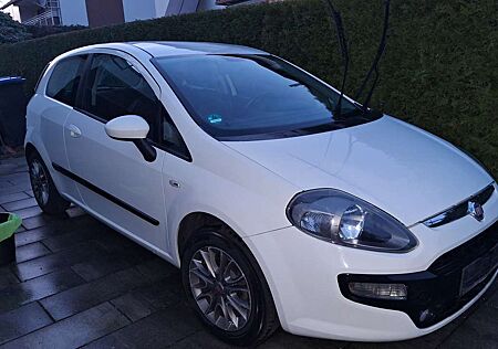 Fiat Punto MyLife 1.2 8V Start&Stopp 96PS 15"LMFelgen