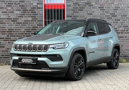 Jeep Compass Limited Plug-In Hybrid 4WD Panorama