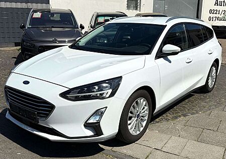 Ford Focus Turnier Titanium X Aut. Kamera 1.Hand LED