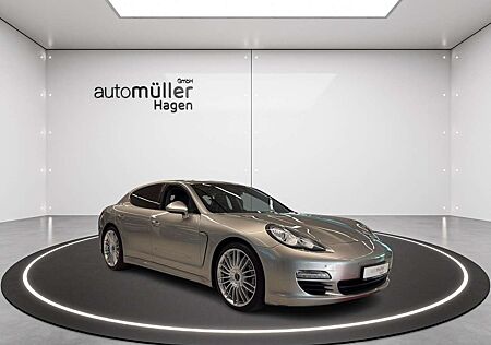 Porsche Panamera 3.0 Diesel|Bi-Xenon|AHK|SHZ|NAVI|
