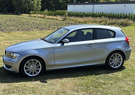 BMW 120i 120 - Vollausstattung