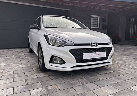 Hyundai i20 YES!KLIMA/SHZ/KAMERA/TÜV NEU