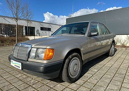 Mercedes-Benz 300 E Allrad 4X4 2.HAND