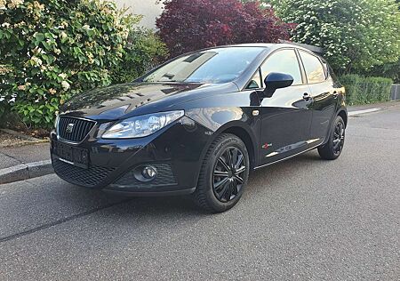 Seat Ibiza 1.Hand, wenig Km, TÜV / AU + Service neu