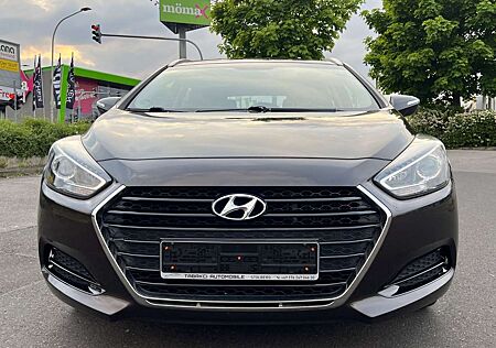 Hyundai i40 cw blue Diesel *Scheckheftgepflegt *Tüv neu