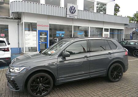 VW Tiguan Volkswagen R-Line 4M. BLACK STYLE 2,0 TDI DSG AHK PA