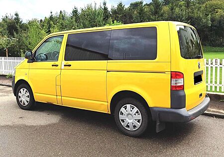 VW T5 Transporter Volkswagen T5 Camping Bus