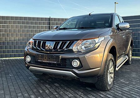 Mitsubishi L200 Plus Club Cab 4WD*CAM*KLIMA*SHZ*AHK*
