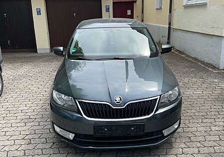 Skoda Rapid /Spaceback Spaceback 1.4 TDI DSG Drive