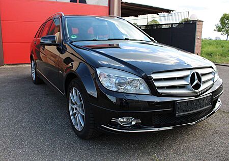Mercedes-Benz C 200 Kombi/AVANTGARDE/NAVI/SITZHEIZUNG/XENON