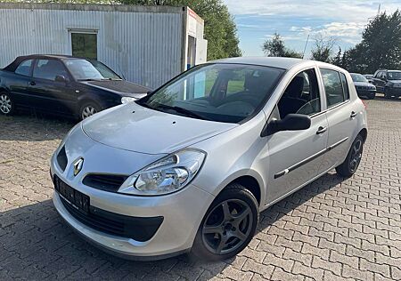 Renault Clio Authentique