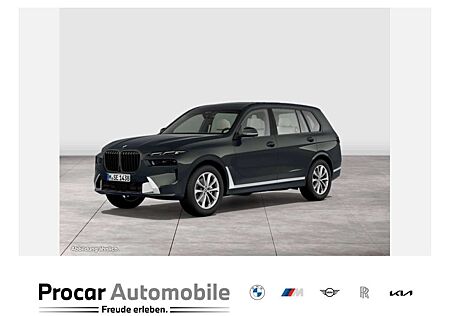 BMW X7 xDrive40i M Sport HUD PANO ACC RFK NAVI LED