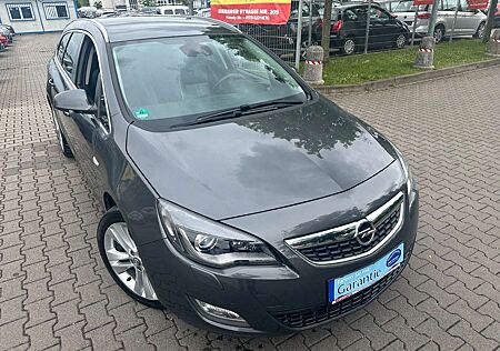 Opel Astra J 1.4 T Sports Tourer Innovation*LEDER*XEN