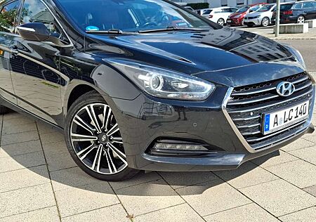 Hyundai i40 Kombi blue 1.7 CRDi DCT Premium