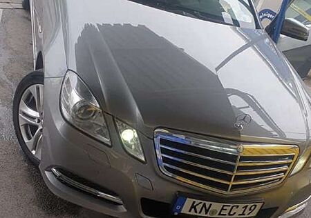 Mercedes-Benz E 200 CGI BlueEFFICIENCY Automatik