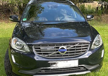 Volvo XC 60 XC60 D5 AWD Geartronic Summum