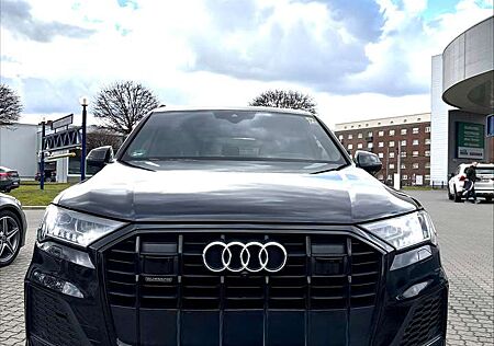 Audi Q7 50 TDI quattro tiptronic S line