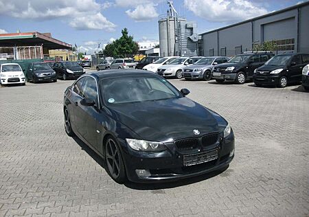 BMW 325i 325 Coupe Aut.