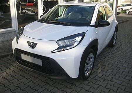 Toyota Aygo (X) Play