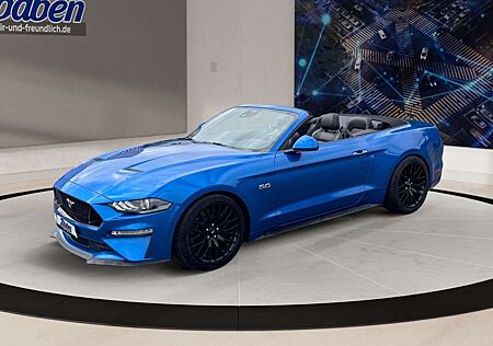 Ford Mustang V8 Convertible GT