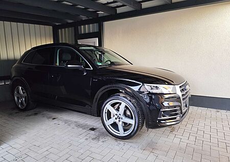 Audi Q5 3.0 TDI quattro tiptronic sport