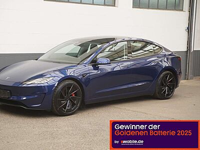 Tesla Model 3 Performance *Highland*Mwst. ausweisbar*