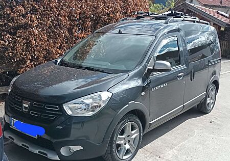 Dacia Dokker Blue dCi 95 Stepway Plus Camper