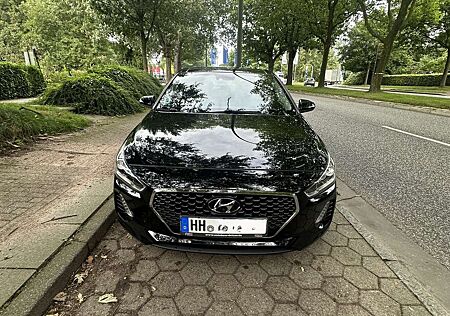 Hyundai i30 +1.4+T-GDI+DCT+Premium