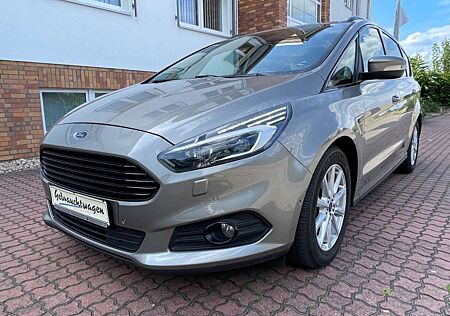 Ford S-Max Titanium AWD