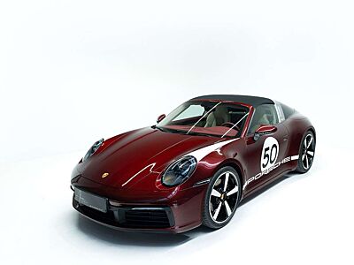 Porsche 992 Targa 4S *HERITAGE DESIGN EDITION*