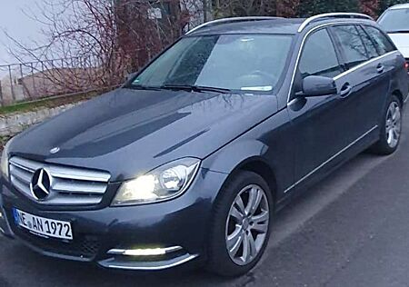 Mercedes-Benz C 180 C-Klasse T-Modell T (BlueEFFICIENCY) Avantgarde