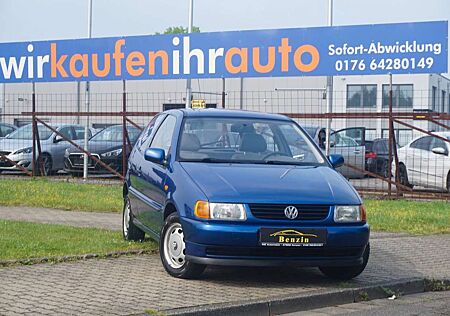 VW Polo Volkswagen *2-HAND'SERVO*RADIO-CD*USB*ERST 90 TKM !!