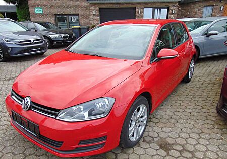 VW Golf Volkswagen 1.2 TSI 63kW BMT Trendline