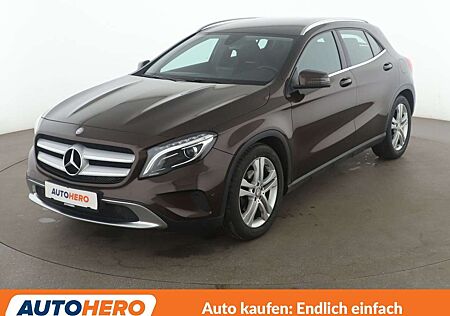 Mercedes-Benz GLA 200 Urban Aut.*NAVI*XENON*TEMPO*