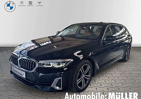 BMW 520 Luxury Line xDrive Touring Park-Assistent Luftfede