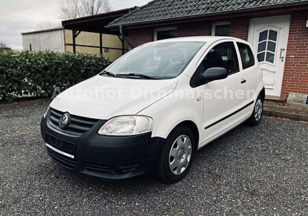 VW Fox Volkswagen Basis/TÜV 10/26/Steuerkette NEU/elek. Fenste