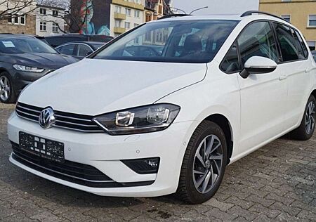 VW Golf Sportsvan gebraucht kaufen VW Golf Sportsvan Volkswagen VII SOUND BMT*PANORAMA+AHK+NAVI*