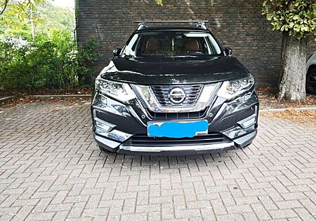 Nissan X-Trail 1.3 T32 , 7 Sitzer, Panorama, 8 Fach bereift.