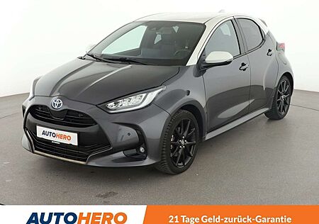 Toyota Yaris 1.5 Hybrid Style Aut*NAVI*LED*ACC*CAM*PDC*SHZ*