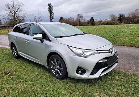 Toyota Avensis Touring Sports 1.8 Business Edition