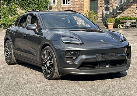 Porsche Macan 4 INNODRIVE*22 ZOLL SPORT*PANORAMA*