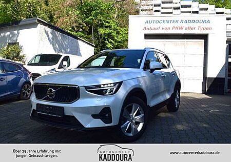 Volvo XC 40 XC40 B3Core,GoogelNavi,AHK,Kamera,V-LED,Blis+ACC