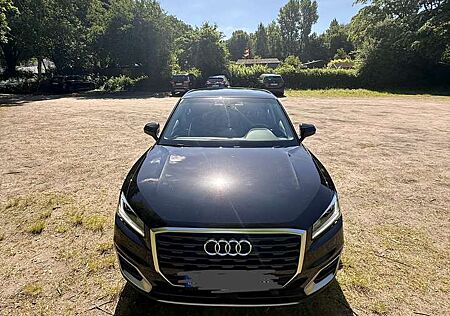 Audi Q2 Audi Q2 35 TFSI 150 PS | EZ 10/2020 | 34.222 km |