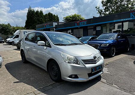 Toyota Verso Edition/Klima/AHK/Glasdach/Euro5/Tüv Neu