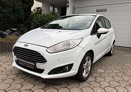 Ford Fiesta Titanium *TÜV 05/27*Allwetterreifen*SHZ*