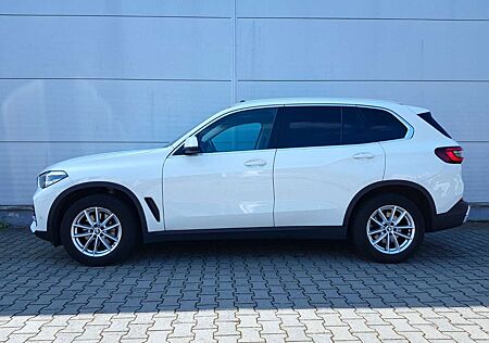 BMW X5 xDrive25d (Panorama/Kamera)